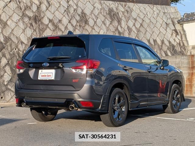 Subaru FORESTER 2022-08 7795325-3