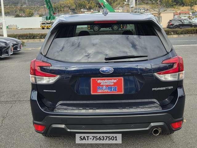 Subaru FORESTER 2018-08 7795804-4