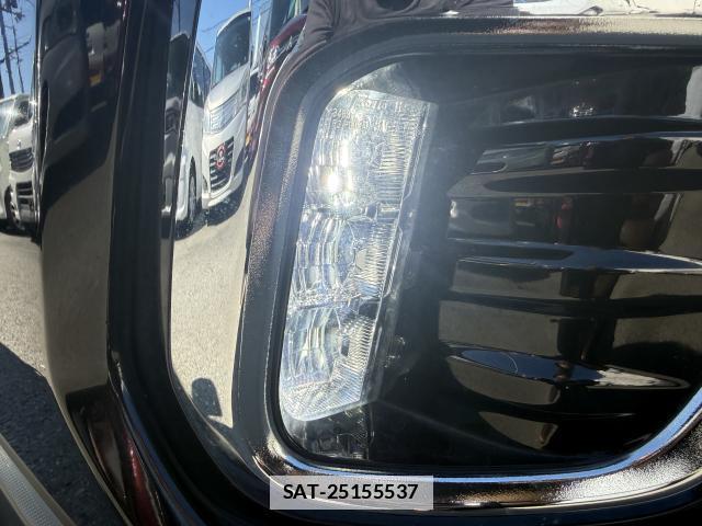 Subaru FORESTER 2018-11 7796386-19