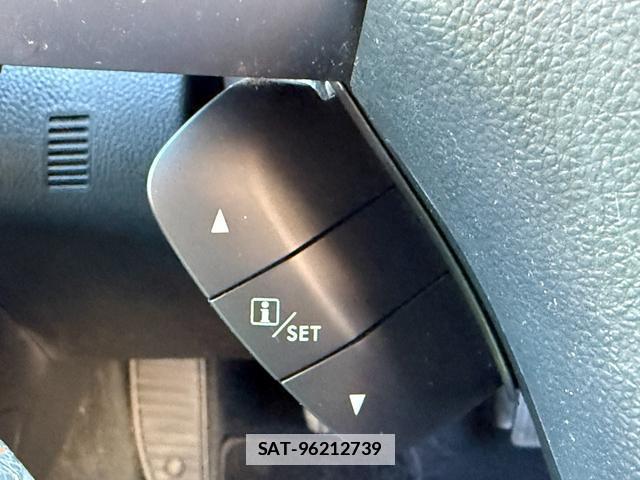 Subaru FORESTER 2015-08 7796389-19