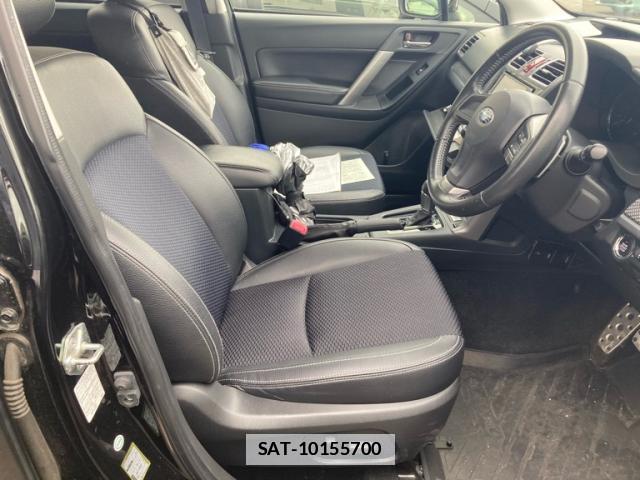 Subaru FORESTER 2015-03 7799642-11