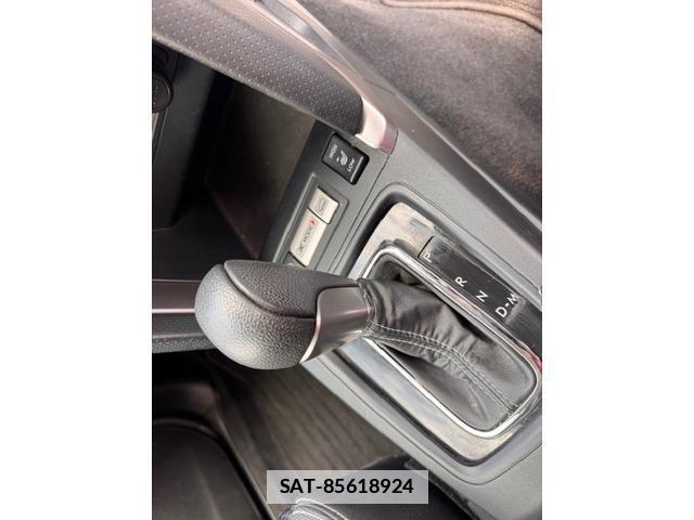 Subaru FORESTER 2016-05 7802968-13
