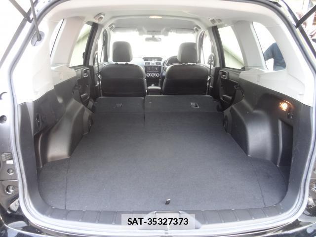 Subaru FORESTER 2018-03 7805247-10