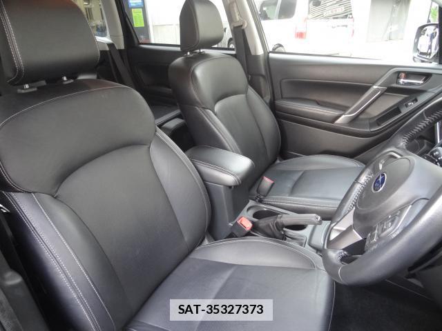 Subaru FORESTER 2018-03 7805247-11