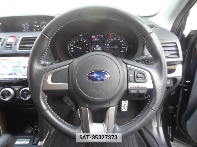 Subaru FORESTER 2018-03 7805247-17