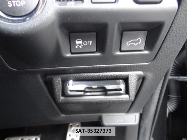 Subaru FORESTER 2018-03 7805247-18