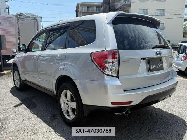 Subaru FORESTER 2011-01 7808283-12