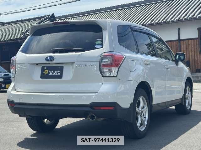 Subaru FORESTER 2016-03 7809264-1