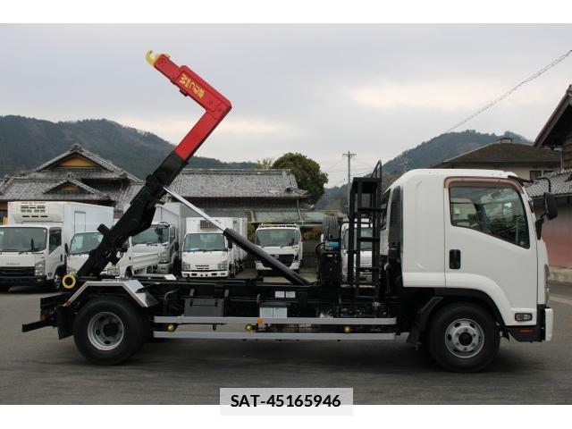 Isuzu FORWARD 2015-08 7793454-4