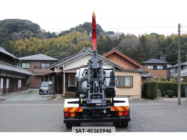 Isuzu FORWARD 2015-08 7793454-7