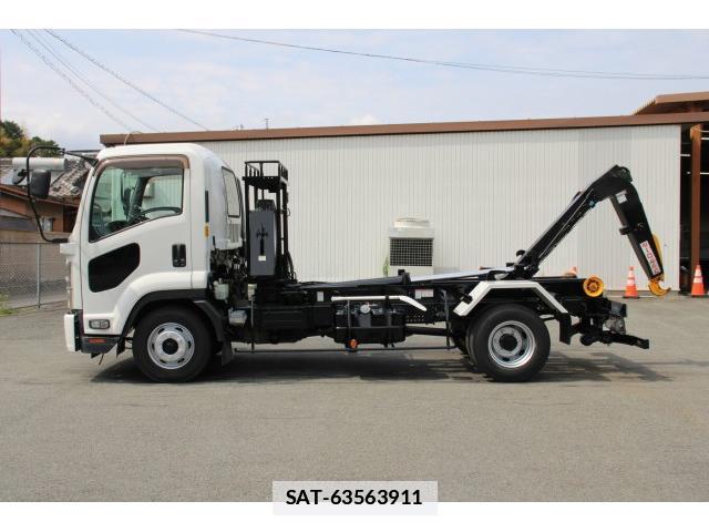 Isuzu FORWARD 2016-08 7793474-3