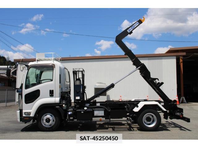 Isuzu FORWARD 2018-03 7793483-5