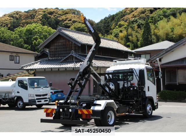 Isuzu FORWARD 2018-03 7793483-8