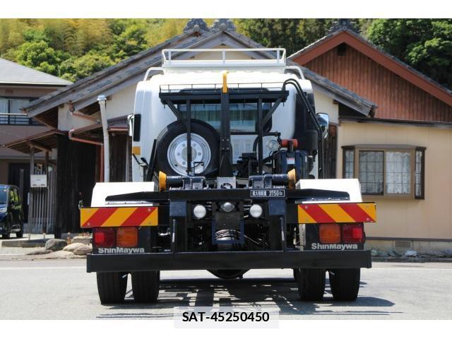 Isuzu FORWARD 2018-03 7793483-9