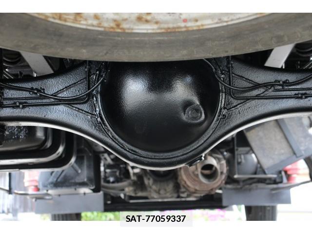 Isuzu FORWARD 2016-01 7793515-19