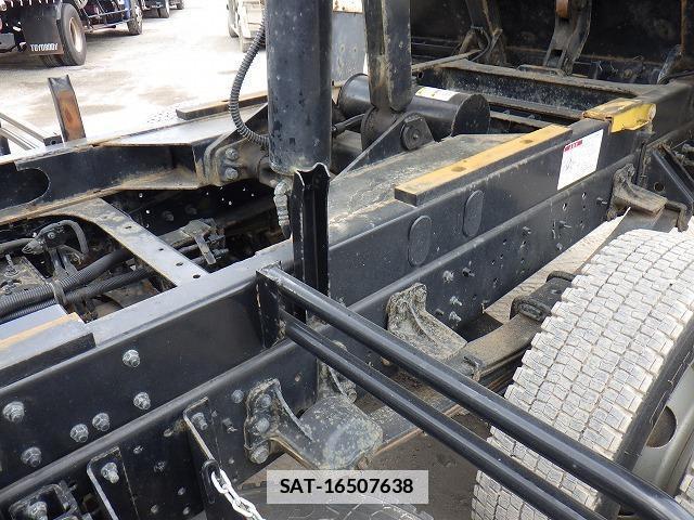 Isuzu FORWARD 2021 7796252-17