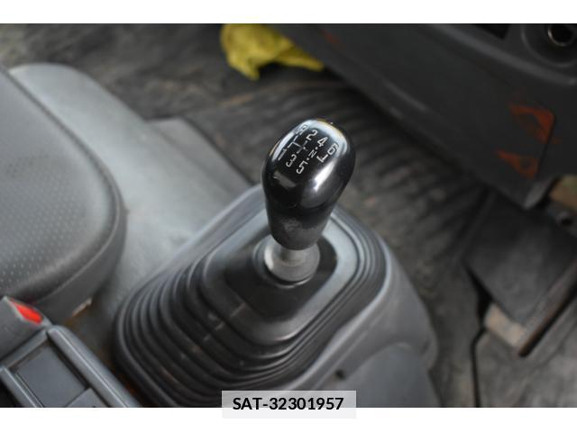 Isuzu FORWARD 2012-05 7796526-16