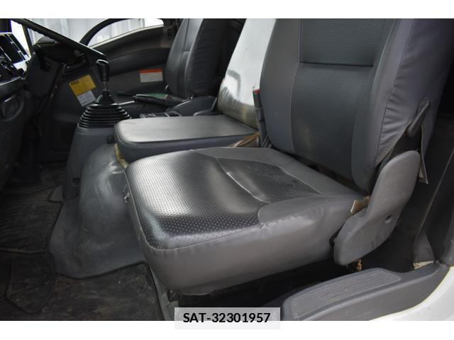 Isuzu FORWARD 2012-05 7796526-6
