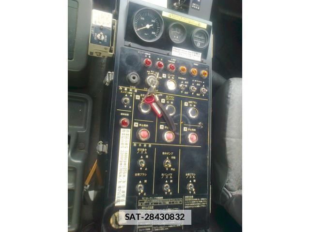 Isuzu FORWARD 2004-01 7798392-8