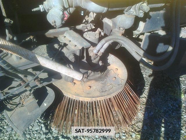 Isuzu FORWARD 2005-03 7798394-6