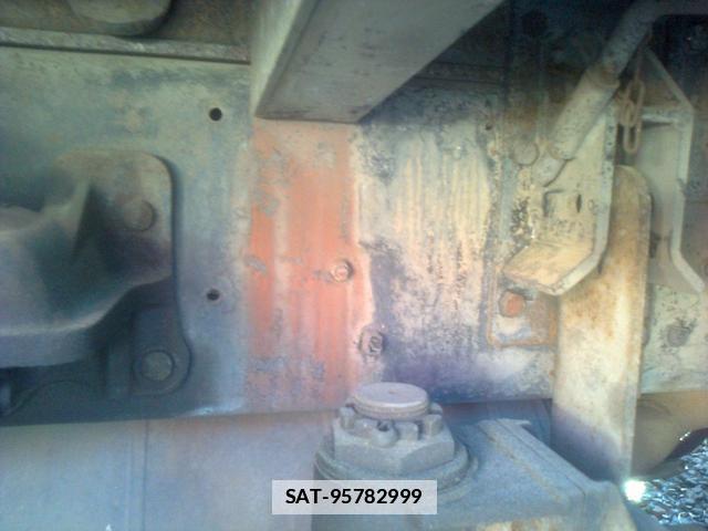 Isuzu FORWARD 2005-03 7798394-8