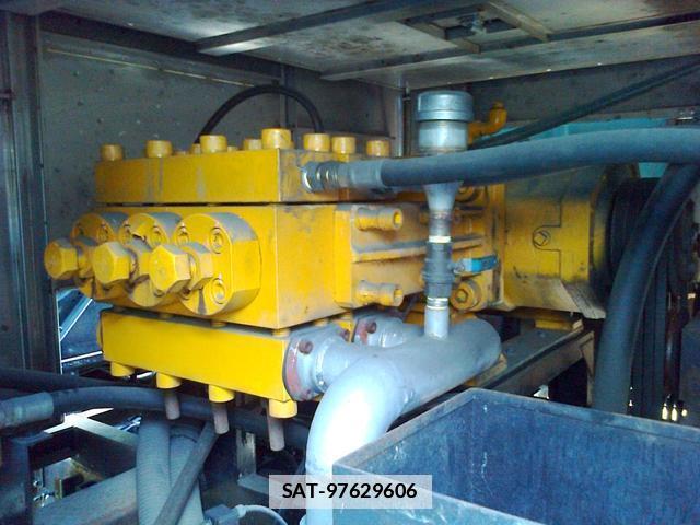 Isuzu FORWARD 2003-08 7798401-12
