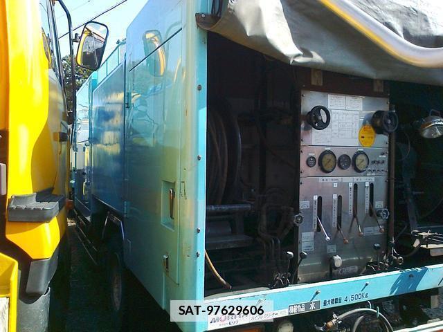 Isuzu FORWARD 2003-08 7798401-2