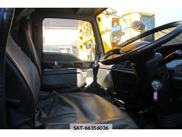 Isuzu FORWARD 2004-03 7798402-11