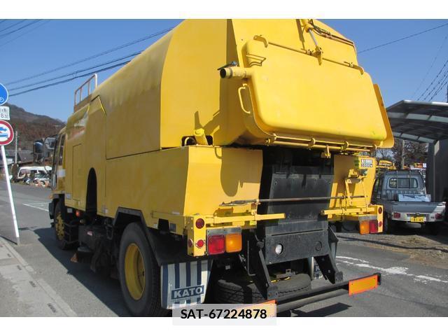 Isuzu FORWARD 2004-03 7798407-2