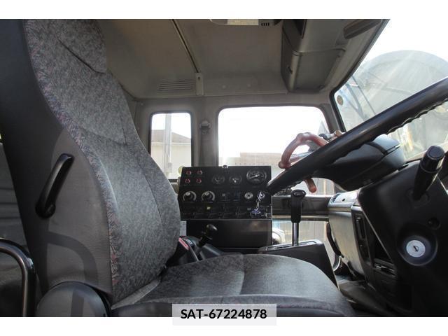 Isuzu FORWARD 2004-03 7798407-8