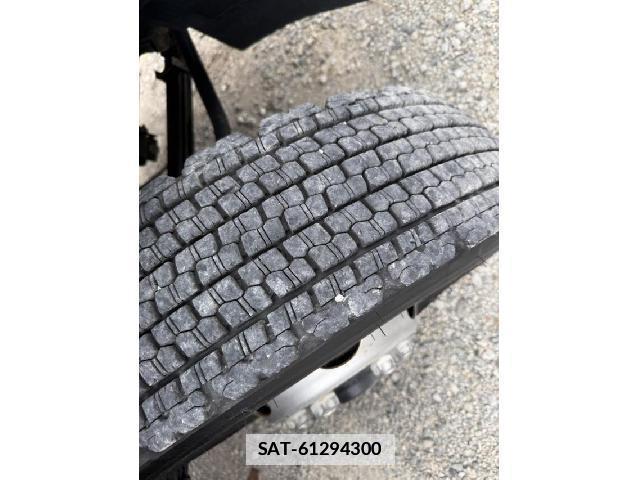 Isuzu FORWARD 2012-12 7799807-19