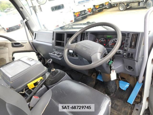 Isuzu FORWARD 2012-03 7803771-2
