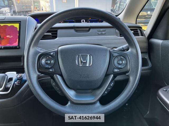 Honda FREED HYBRID 2023-08 7795471-13