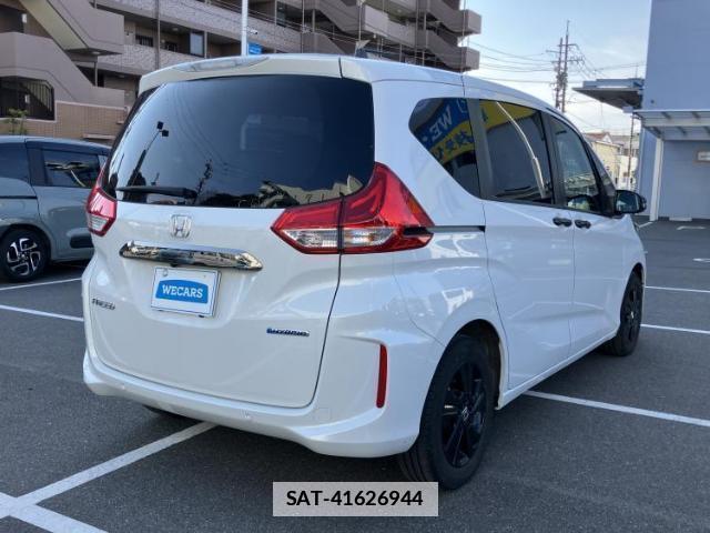 Honda FREED HYBRID 2023-08 7795471-2