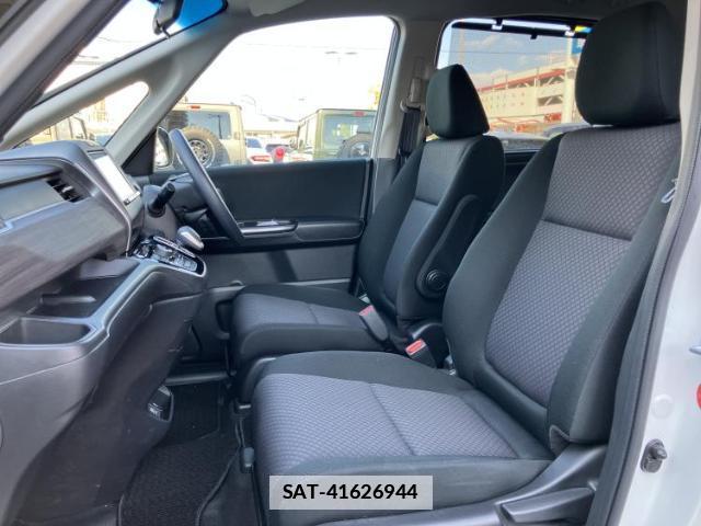 Honda FREED HYBRID 2023-08 7795471-6