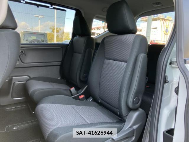 Honda FREED HYBRID 2023-08 7795471-7