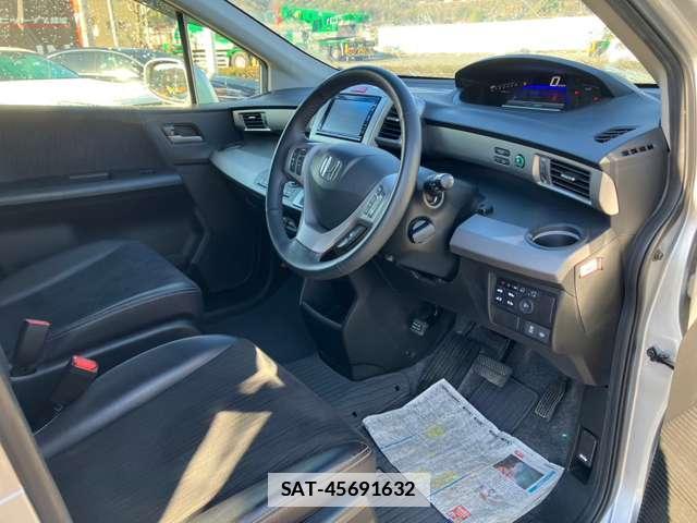 Honda FREED HYBRID 2016-02 7795712-2