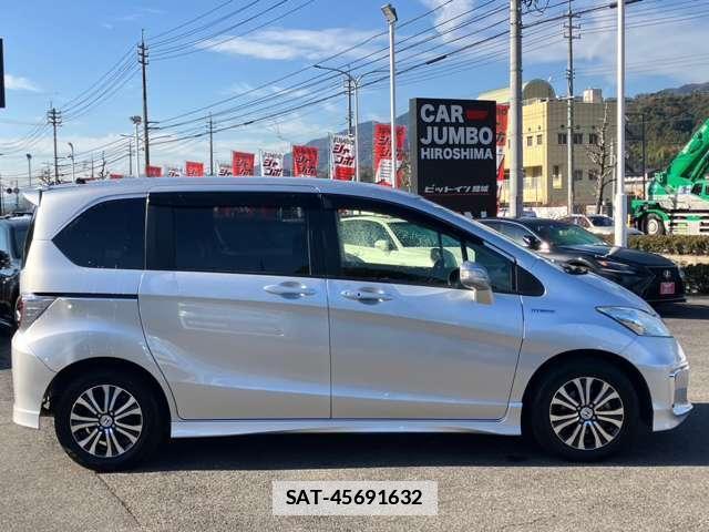 Honda FREED HYBRID 2016-02 7795712-3