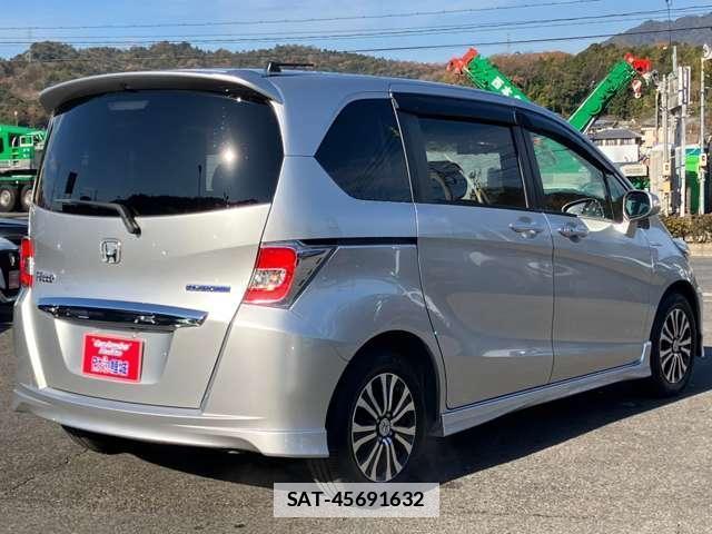 Honda FREED HYBRID 2016-02 7795712-4