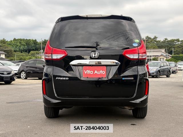 Honda FREED HYBRID 2017-06 7798590-10