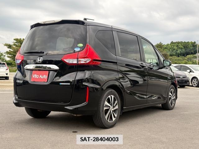 Honda FREED HYBRID 2017-06 7798590-12
