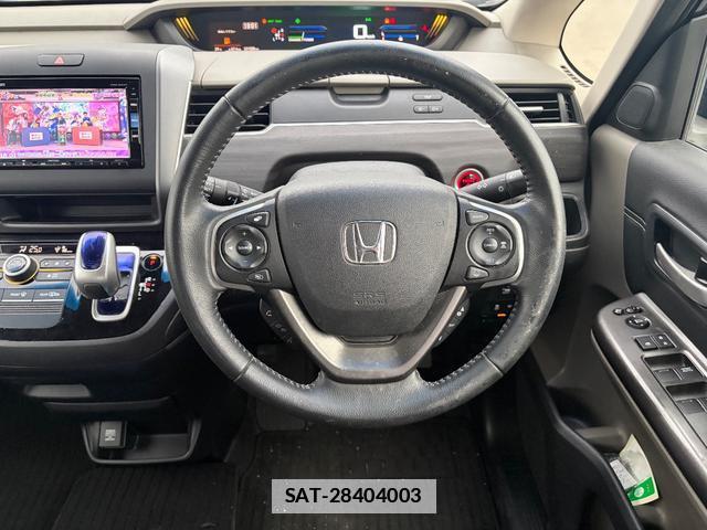Honda FREED HYBRID 2017-06 7798590-18