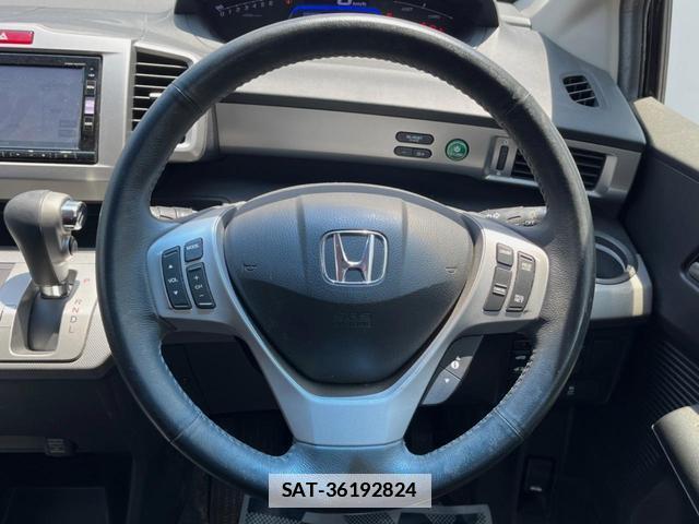 Honda FREED HYBRID 2015-10 7799534-11