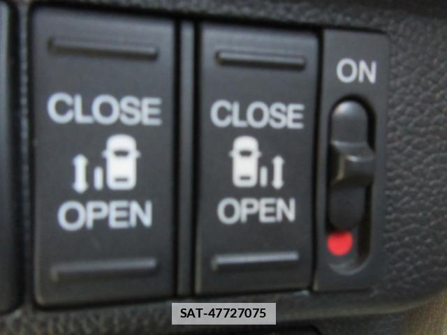 Honda FREED HYBRID 2017-06 7802220-8