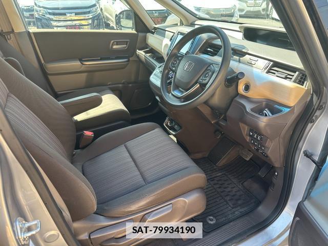 Honda FREED HYBRID 2017-03 7802229-10