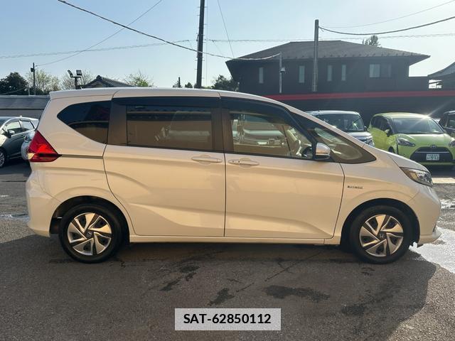 Honda FREED HYBRID 2021-08 7802239-17