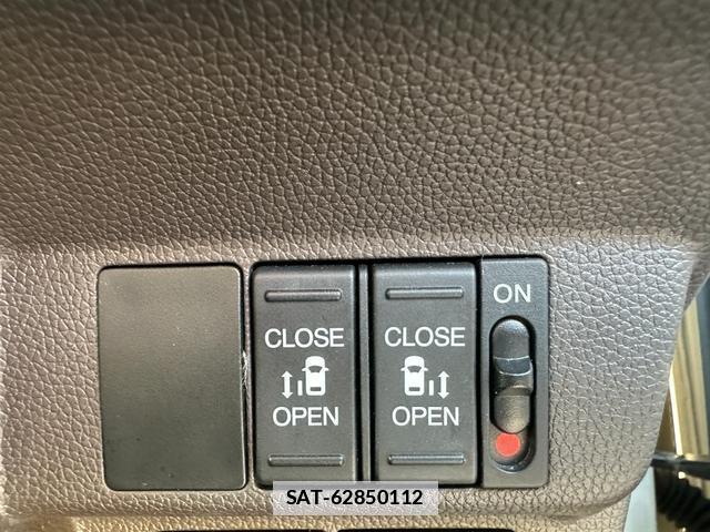 Honda FREED HYBRID 2021-08 7802239-5