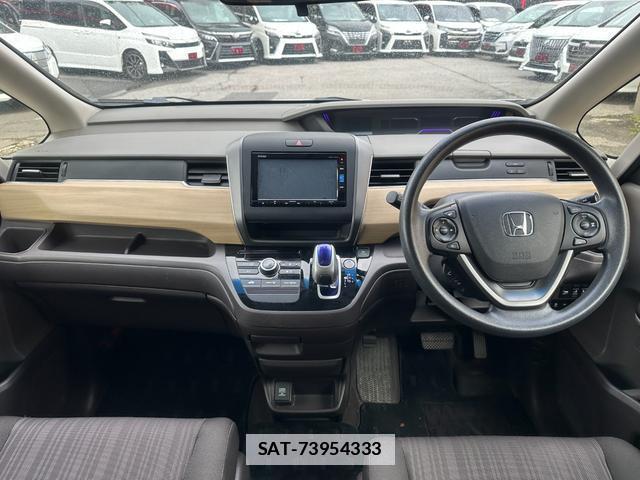 Honda FREED HYBRID 2017-04 7802281-1