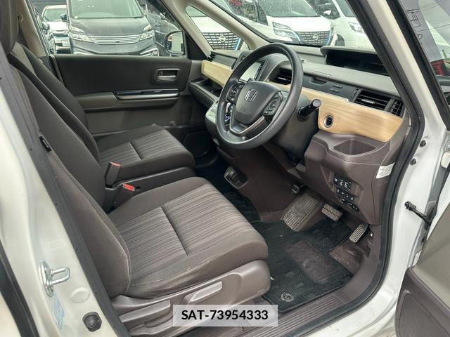 Honda FREED HYBRID 2017-04 7802281-11