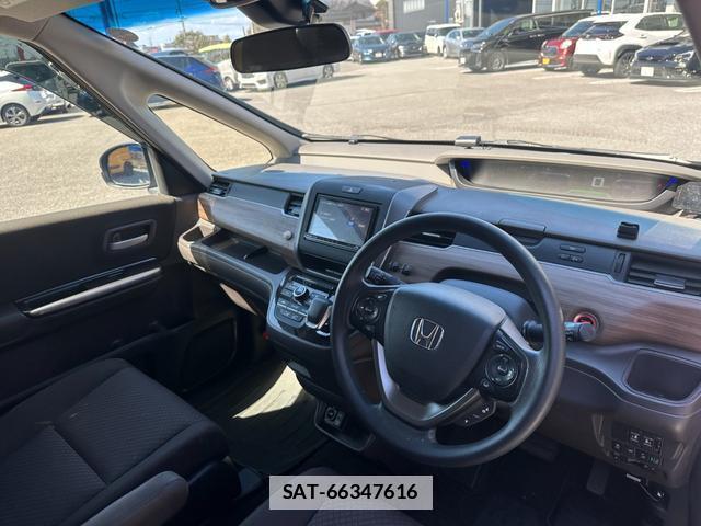 Honda FREED HYBRID 2020-11 7803485-18